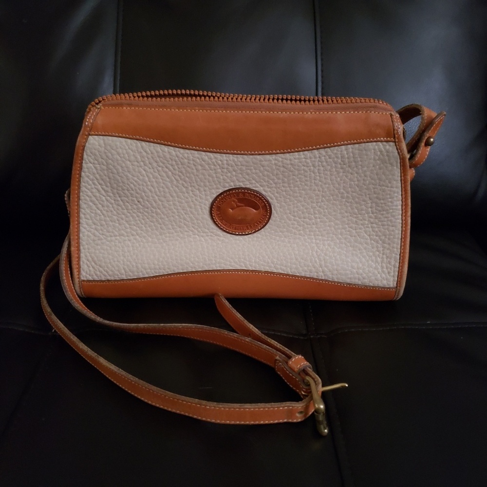 Vintage Dooney & Bourke All-Weather Leather purse